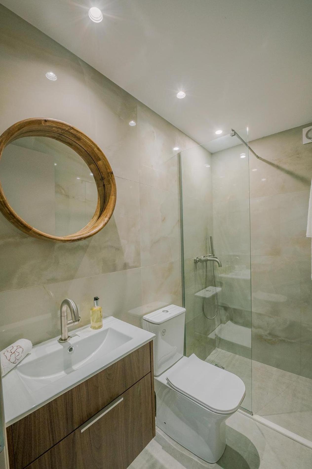 Hama Luxury Seaside Apartments Corinth Екстер'єр фото