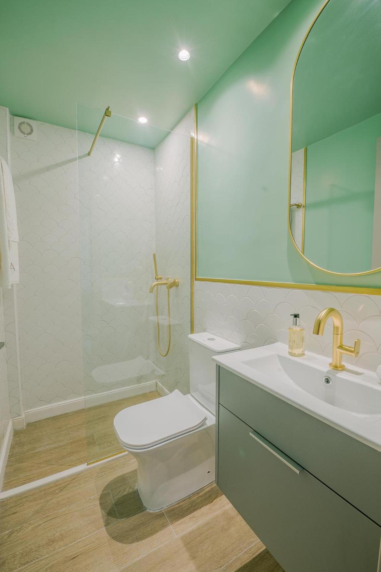 Hama Luxury Seaside Apartments Corinth Екстер'єр фото